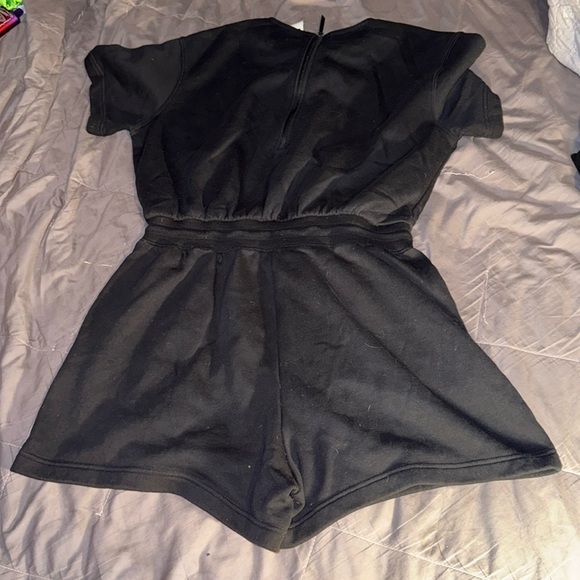 NIKE FLEECE ROMPER - Picture 4 of 4